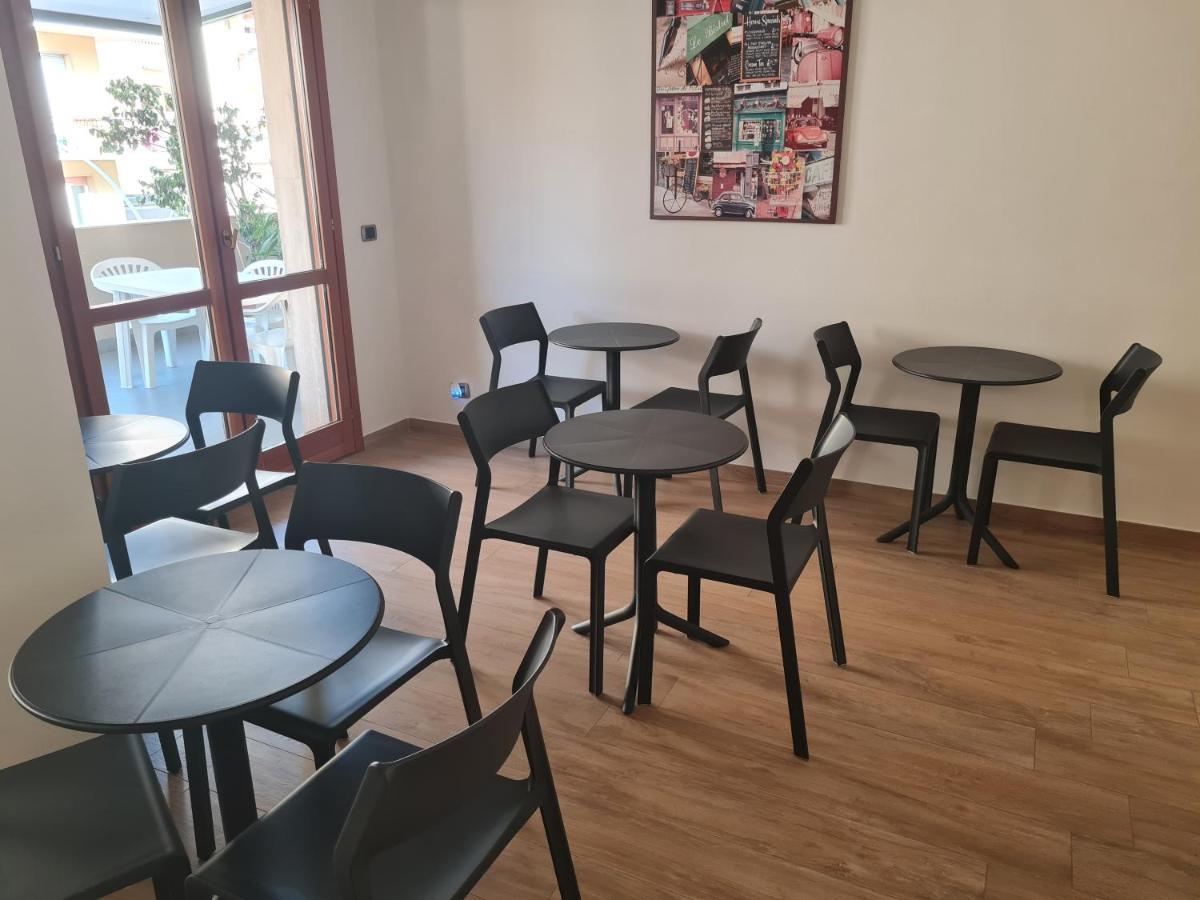 Monti Guest House Alghero Buitenkant foto